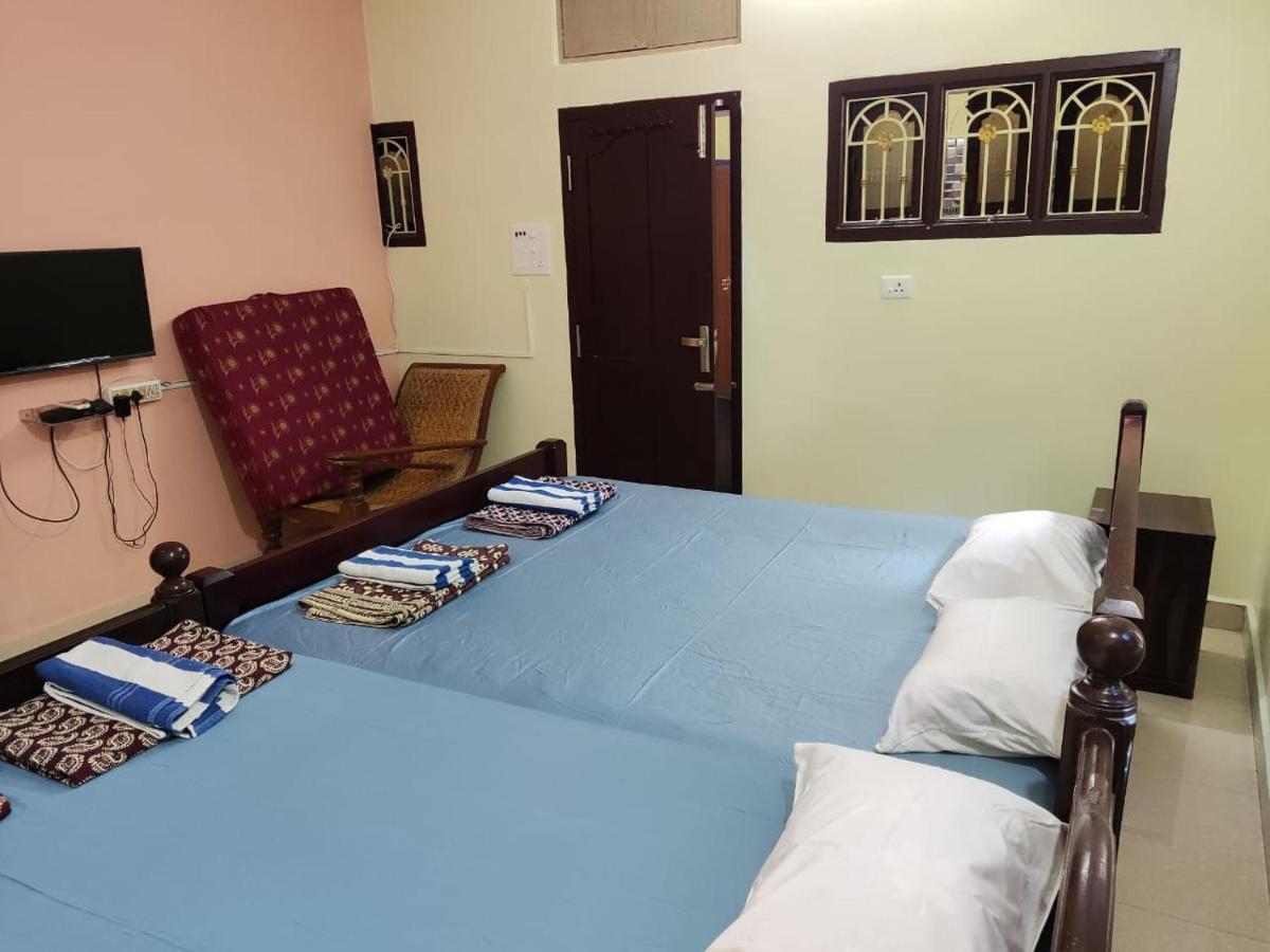Sri Sai Farm House Puduccseri Kültér fotó